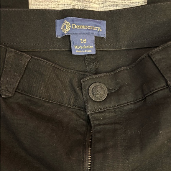 Democracy Womens Black Absolution Straight Leg Stretch Denim Waistband Sz 16 - - Picture 9 of 10